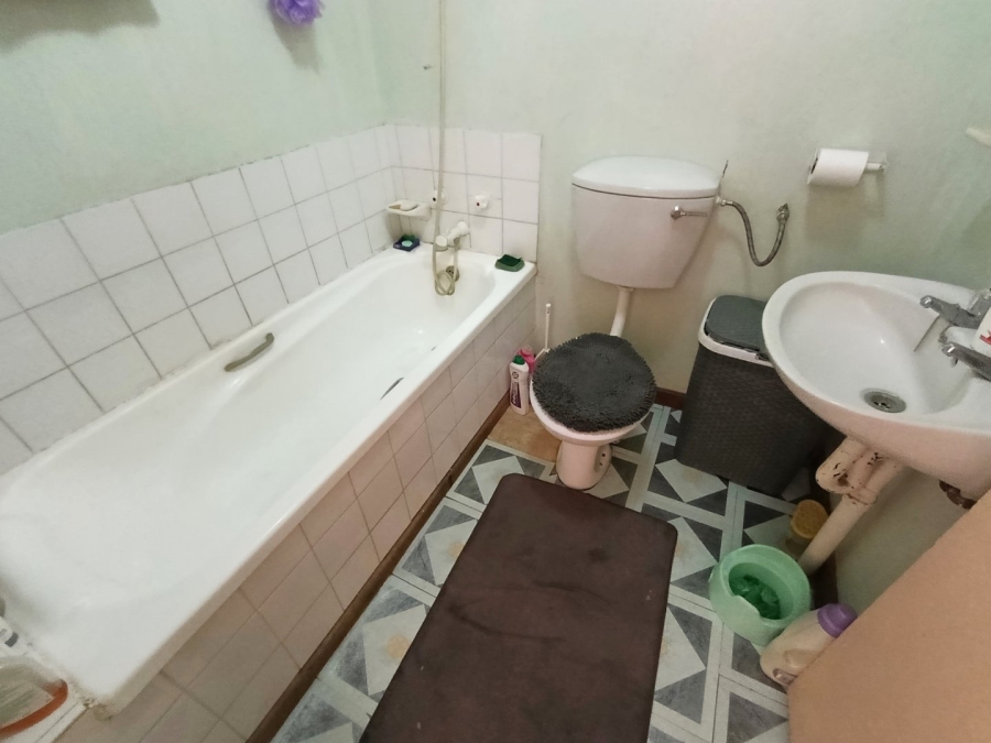 2 Bedroom Property for Sale in Pentagon Park Free State